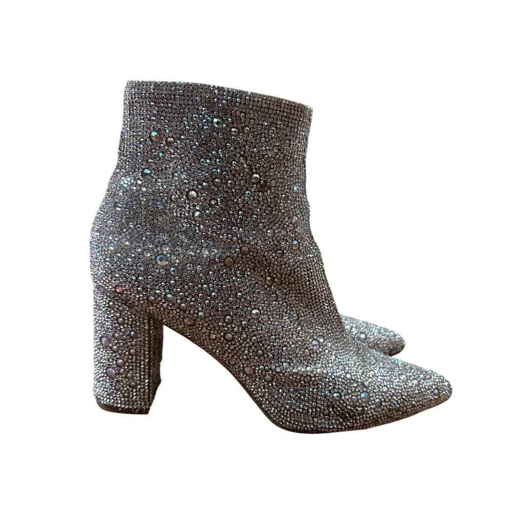 Betsey Johnson SB-Cady Booties Women Silver Rhinestone Block Heel SIZE 7M